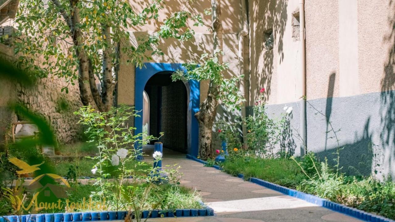 Mount Toubkal Lodge イムリル エクステリア 写真
