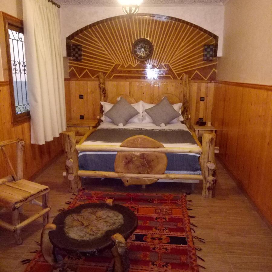 Mount Toubkal Lodge イムリル エクステリア 写真