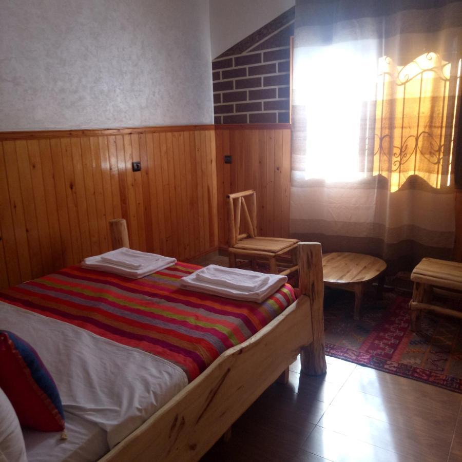Mount Toubkal Lodge イムリル エクステリア 写真
