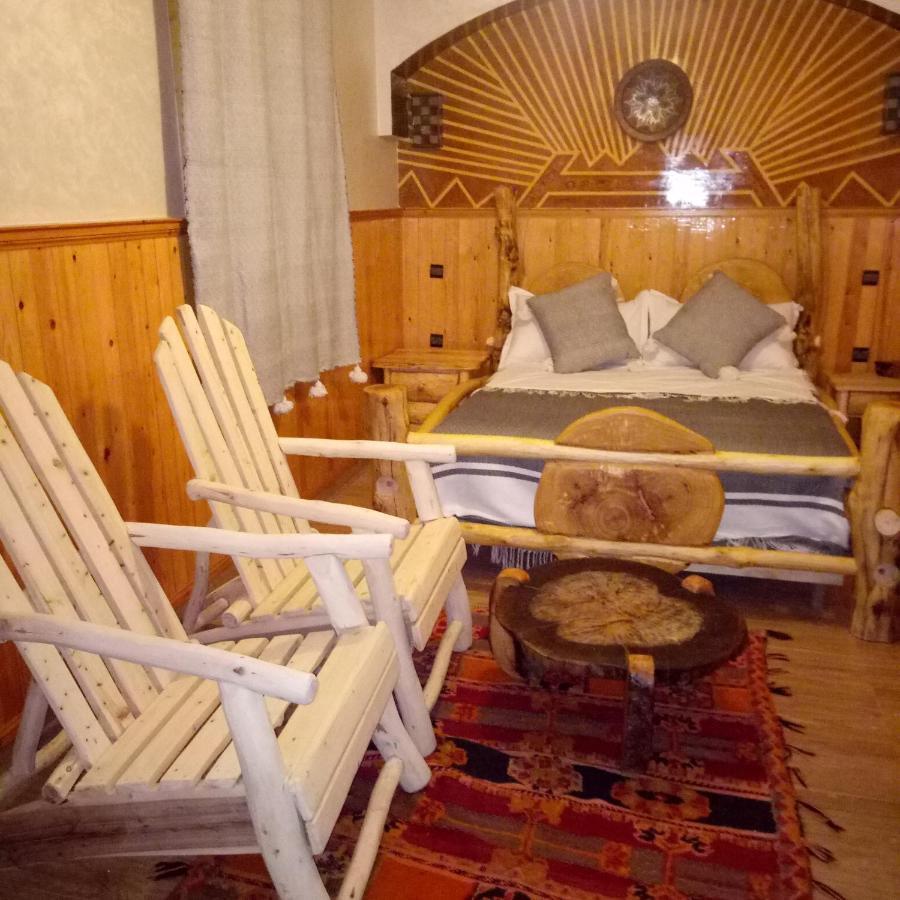 Mount Toubkal Lodge イムリル エクステリア 写真